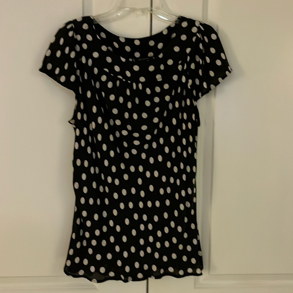 Short sleeved blouse